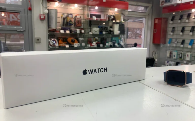 Часы  Apple Watch SE 40мм
