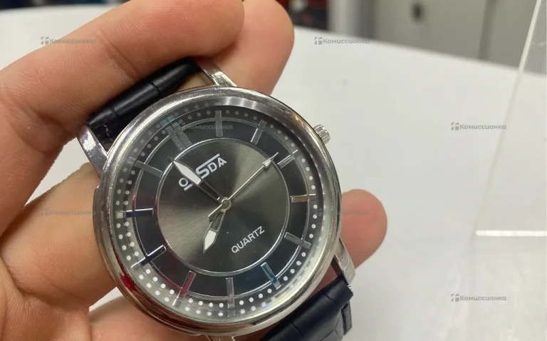 Часы  QUARTZ мужские