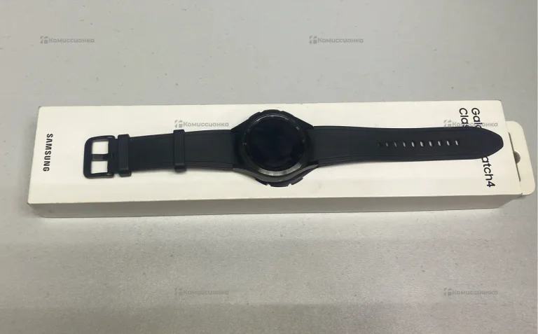 Часы  Samsung Galaxy watch 4 classic 42mm