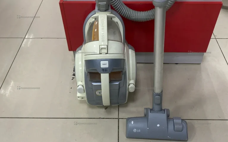 Пылесос  LG VK89189HMV