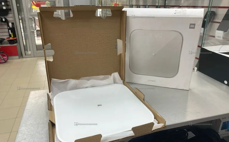 Весы  Xiaomi Mi Smart Scale 2