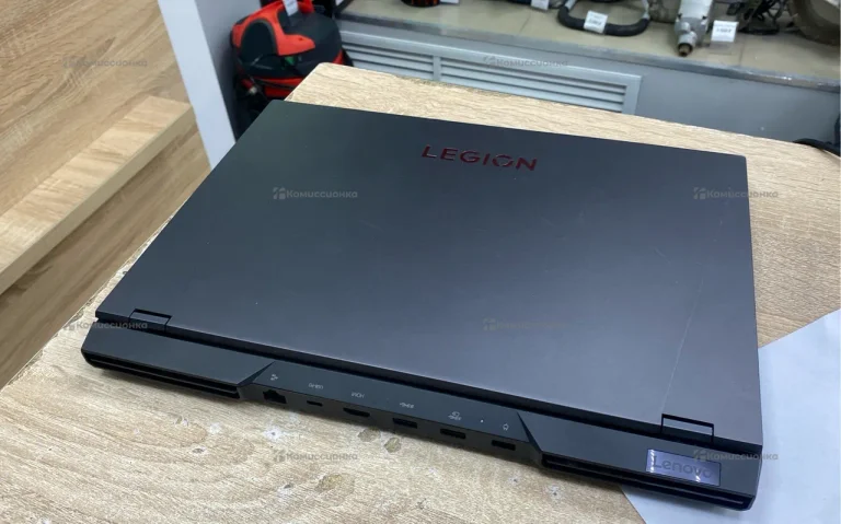 Ноутбук  Lenovo legion 5 pro 16IAH7H