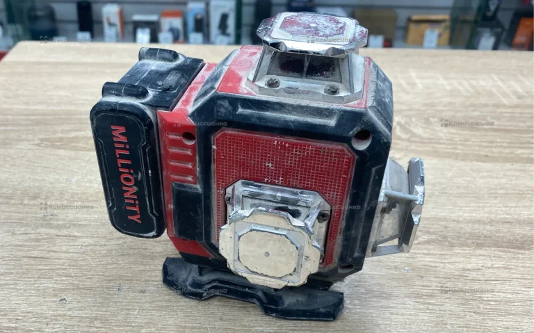 Лазерный уровень milionity