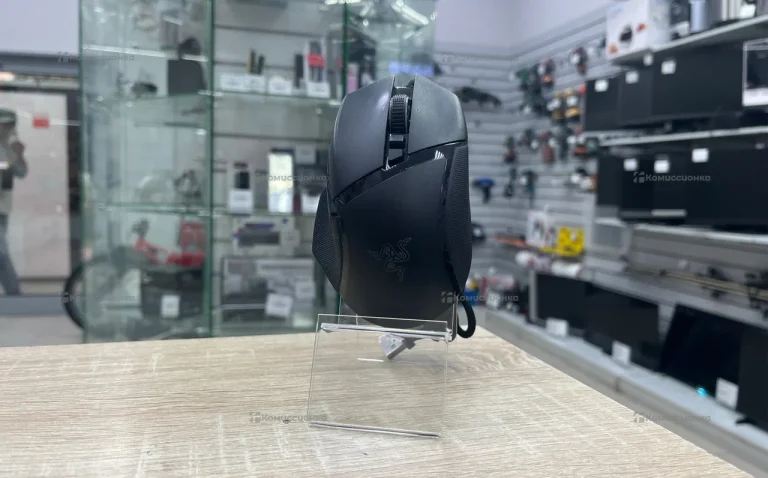 Мышь Razer Basilisk V3