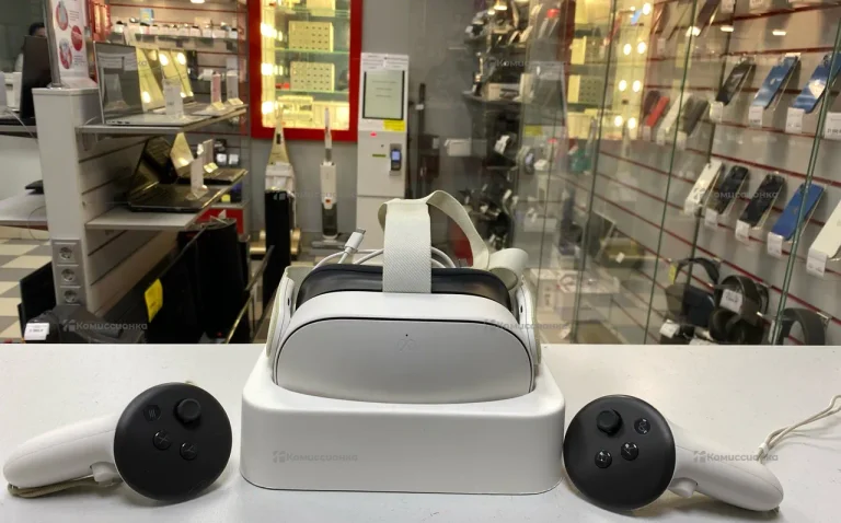 Система виртуальной реальности  Meta Quest 3S 256