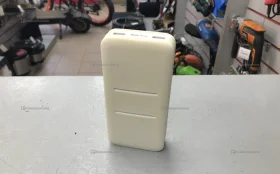 Купить Power Bank  белый б/у , в Энгельс Цена:900рублей