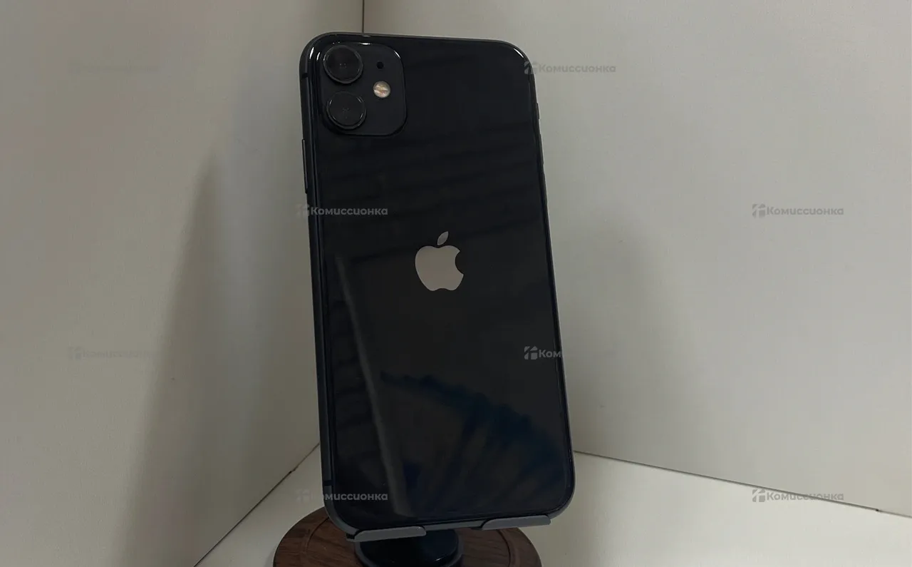 Купить Apple iPhone 11 4/64 ГБ б/у арт. 2091002126582-1 в Санкт
