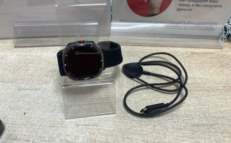 Часы  Samsung Galaxy Watch Ultra