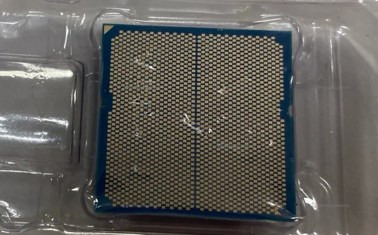 Процессор AMD Razen 7-9800X3D