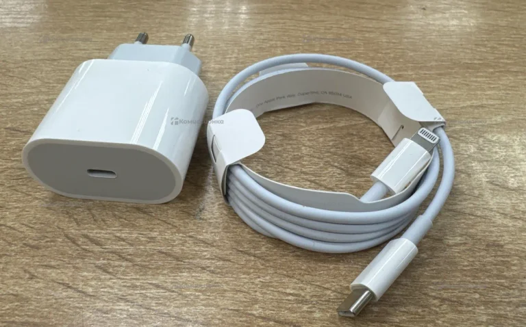 Зарядка для Айфона