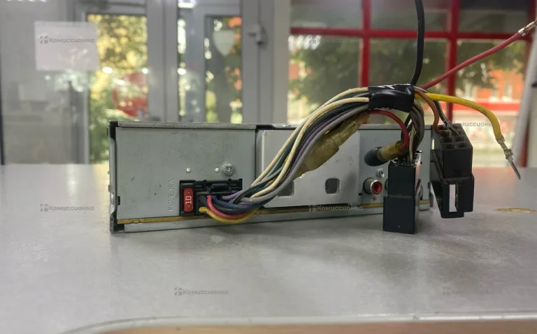 Автомагнитола  kenwood