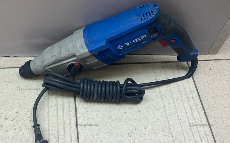 Перфоратор ЗУБР ЗП-28-800К