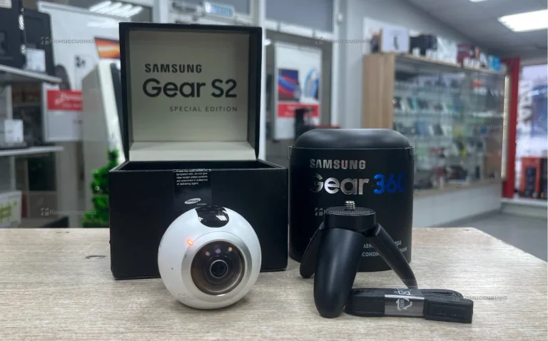 Камера Samsung Gear 360