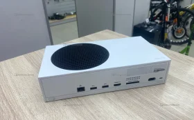 Купить Приставка Xbox One S 512 ГБ б/у , в Магнитогорск Цена:18000рублей