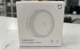 Купить Ночник Xiaomi Mijia Plug-in Night Light (MJYD04YL)  белый б/у , в Пермь Цена:490рублей
