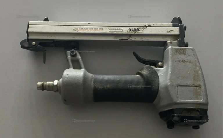 Степлер 8016