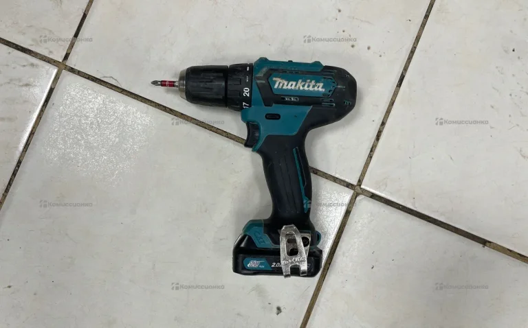 Дрель-шуруповерт Makita DF333DWYE