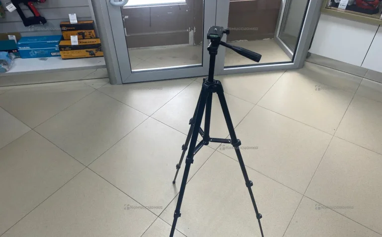 Штатив для фотоаппарата