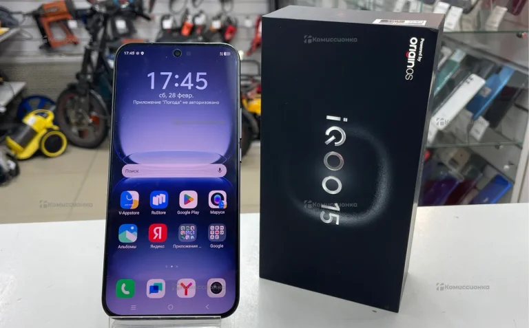 IQOO 15 16/512 ГБ
