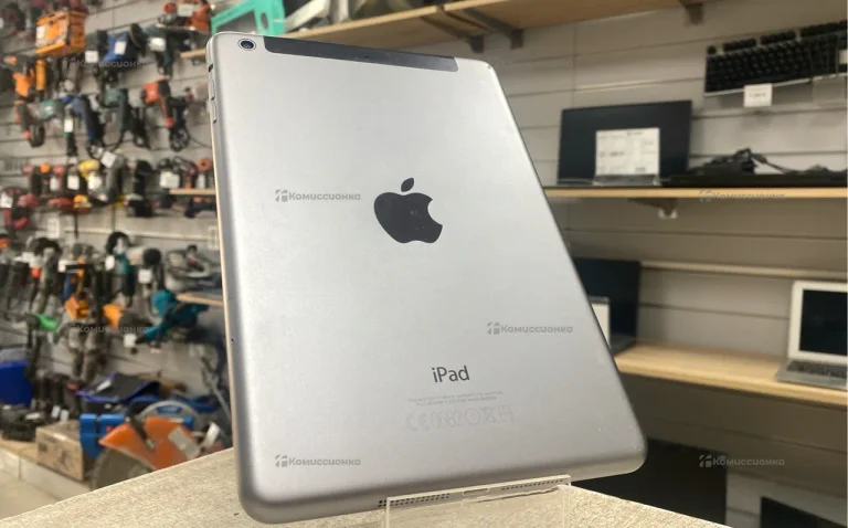 Планшет Apple iPad mini 16Gb Wi-Fi