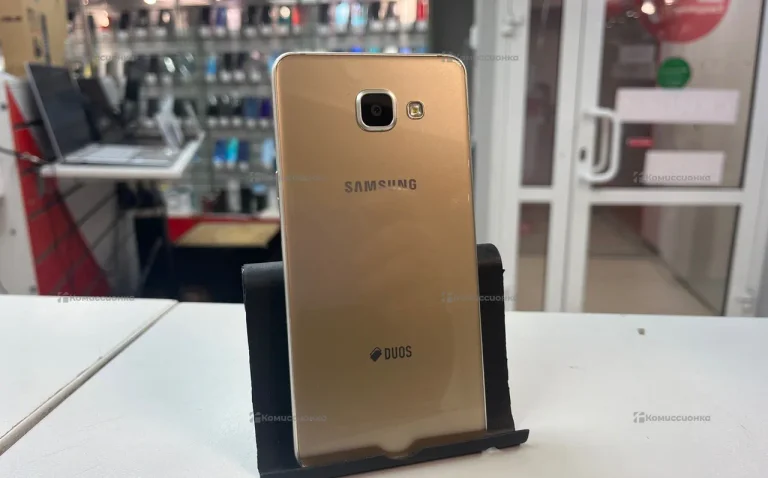 Телефон Samsung Galaxy A5 (2016) 2/16 ГБ