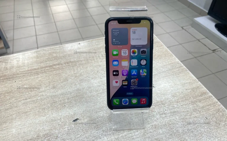 Apple iPhone XR 3/128 ГБ