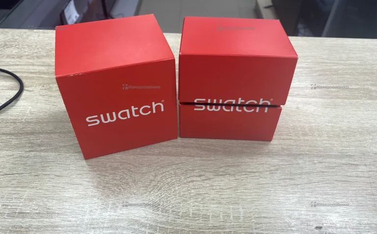 Часы Swatch YVS423GC