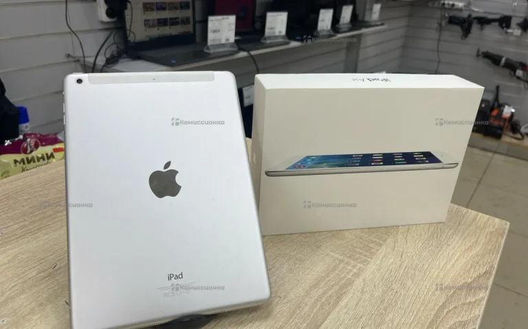 Планшет Apple iPad Air 1 128