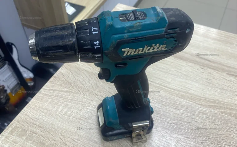 Шуруповерт Makita DF333DWAE