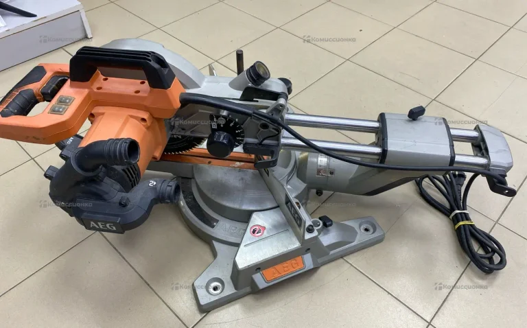 Торцовочная пила AEG PS 254 L