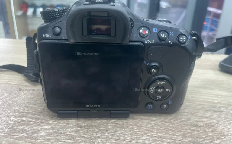 Фотоаппарат  Sony a 65