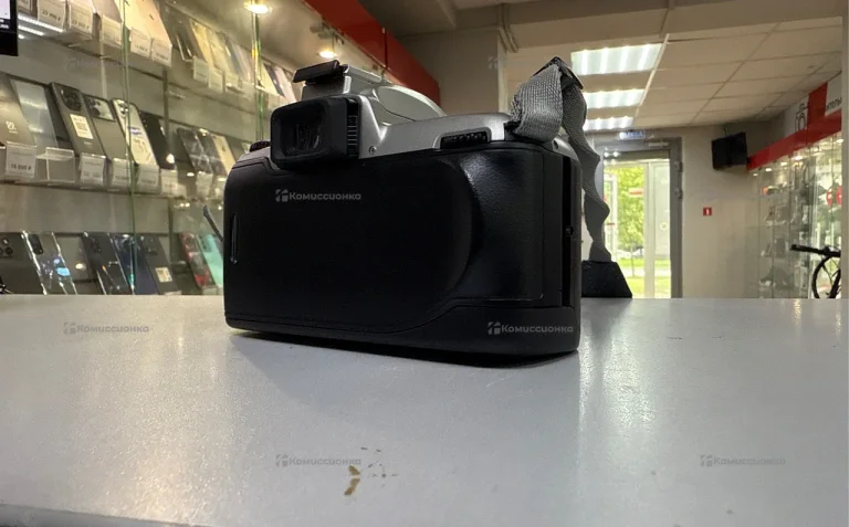 Фотоаппарат Nikon F65