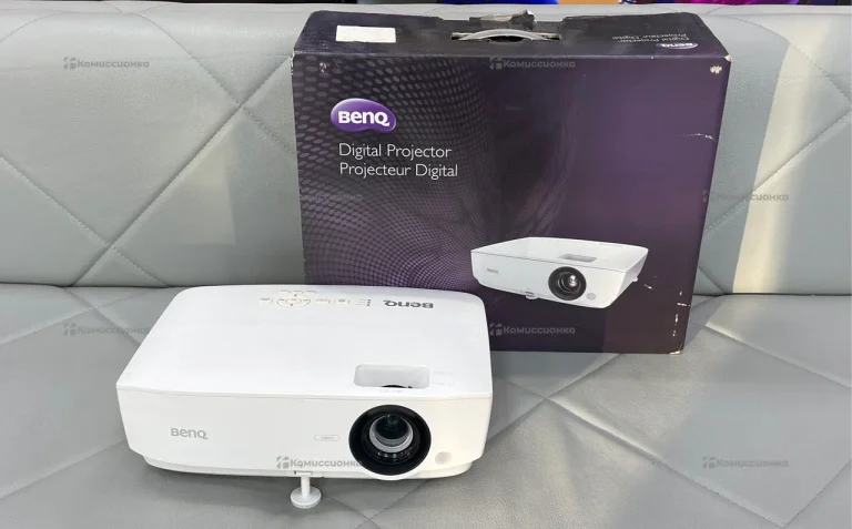 Проектор  BENQ TH534