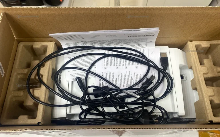 HP Deskjet 305 - ЗYM40A/ЗYM39A