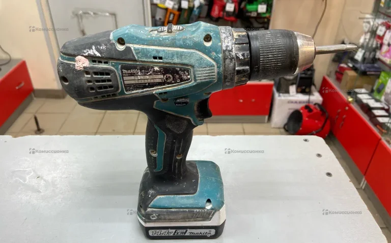 Шуруповерт Makita DF457D