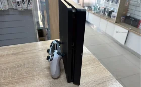 Купить Приставка ps4 slim б/у , в Москва и область Цена:15900рублей