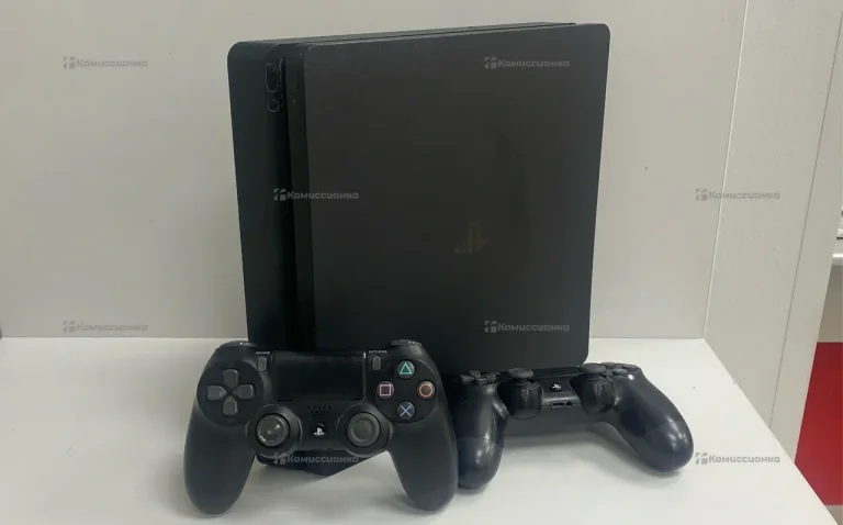 Приставка Sony PS4 Slim 500 ГБ.