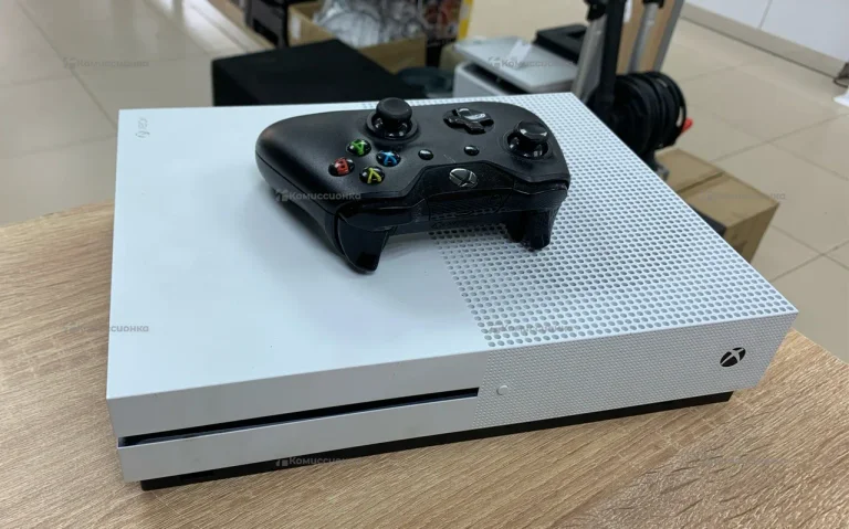 Приставка Xbox One S 1 TB