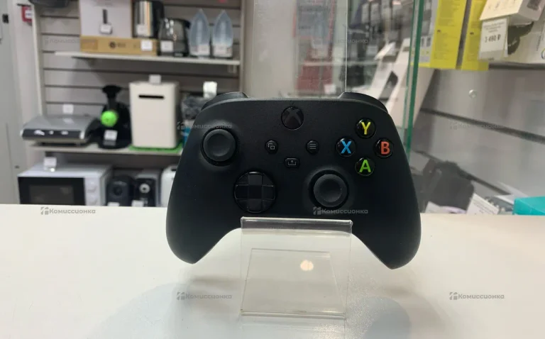 Джойстик Xbox One