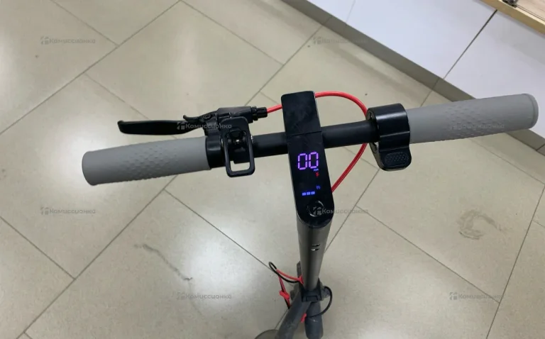 Электросамокат AOVO M365 PRO