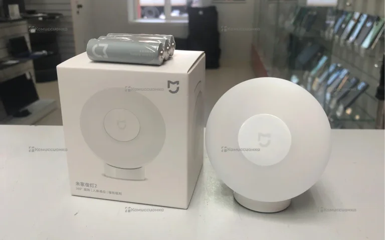 Ночник Xiaomi Motion-Activated Night Light 2 MJYD02YL CN (белый)
