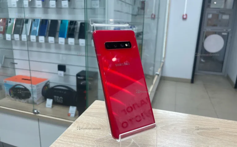 Samsung Galaxy S10 8/128 ГБ