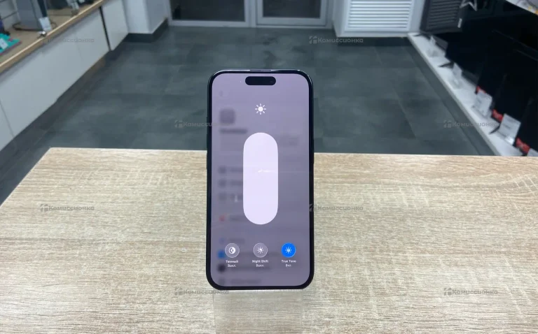 Apple iPhone 16 8/128 ГБ