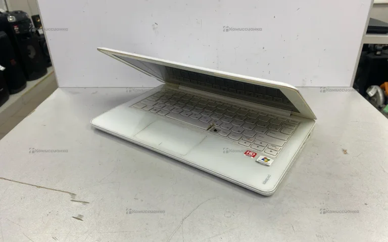 Ноутбук  Lenovo s206