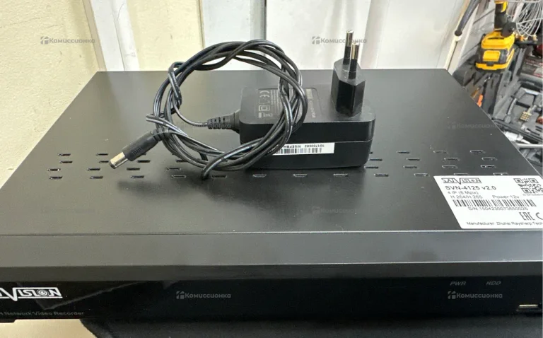 Видеорегистратор Satvision SVN-4125