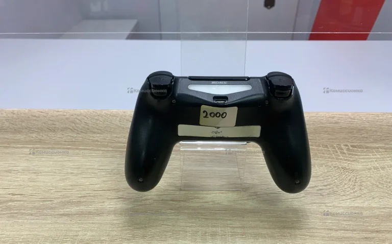 Sony PlayStation  Джойстик PlayStation 4