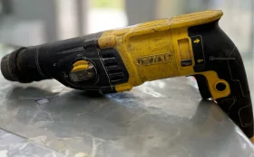Купить Перфоратор Dewalt d2513 б/у , в Чапаевск Цена:2990рублей
