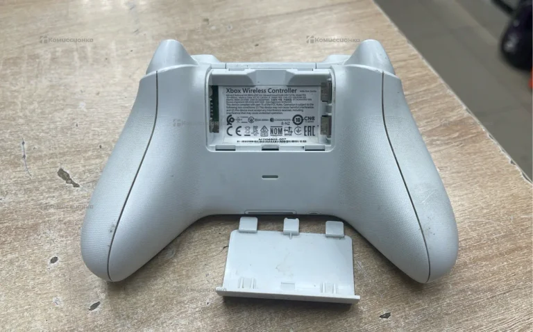 геймпад Xbox series s