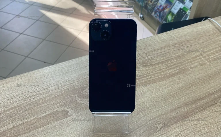 Apple iPhone 13 4/128 ГБ
