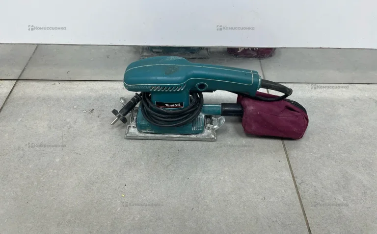 Шлифовальная машина Makita BO 3700